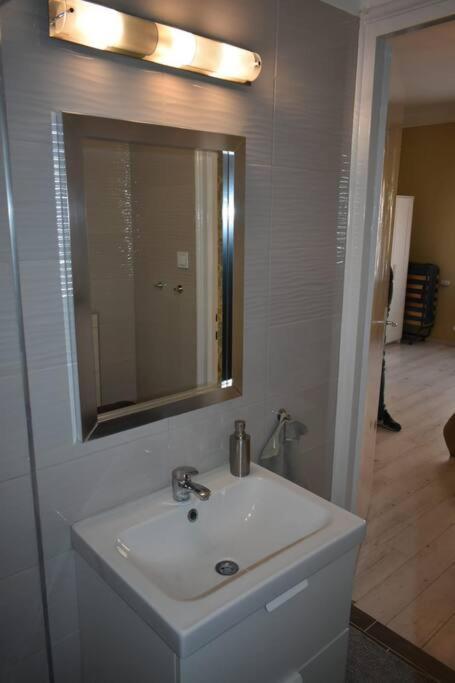 Kenyelmes Lakas Jo Helyen Appartement *