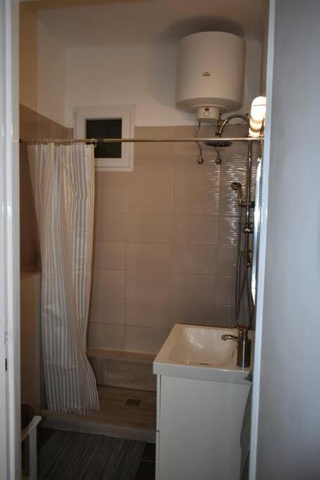 Appartement Kenyelmes Lakas Jo Helyen *